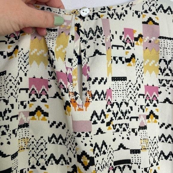 DANIEL Rainn abstract print cap sleeve top - Picture 8 of 8